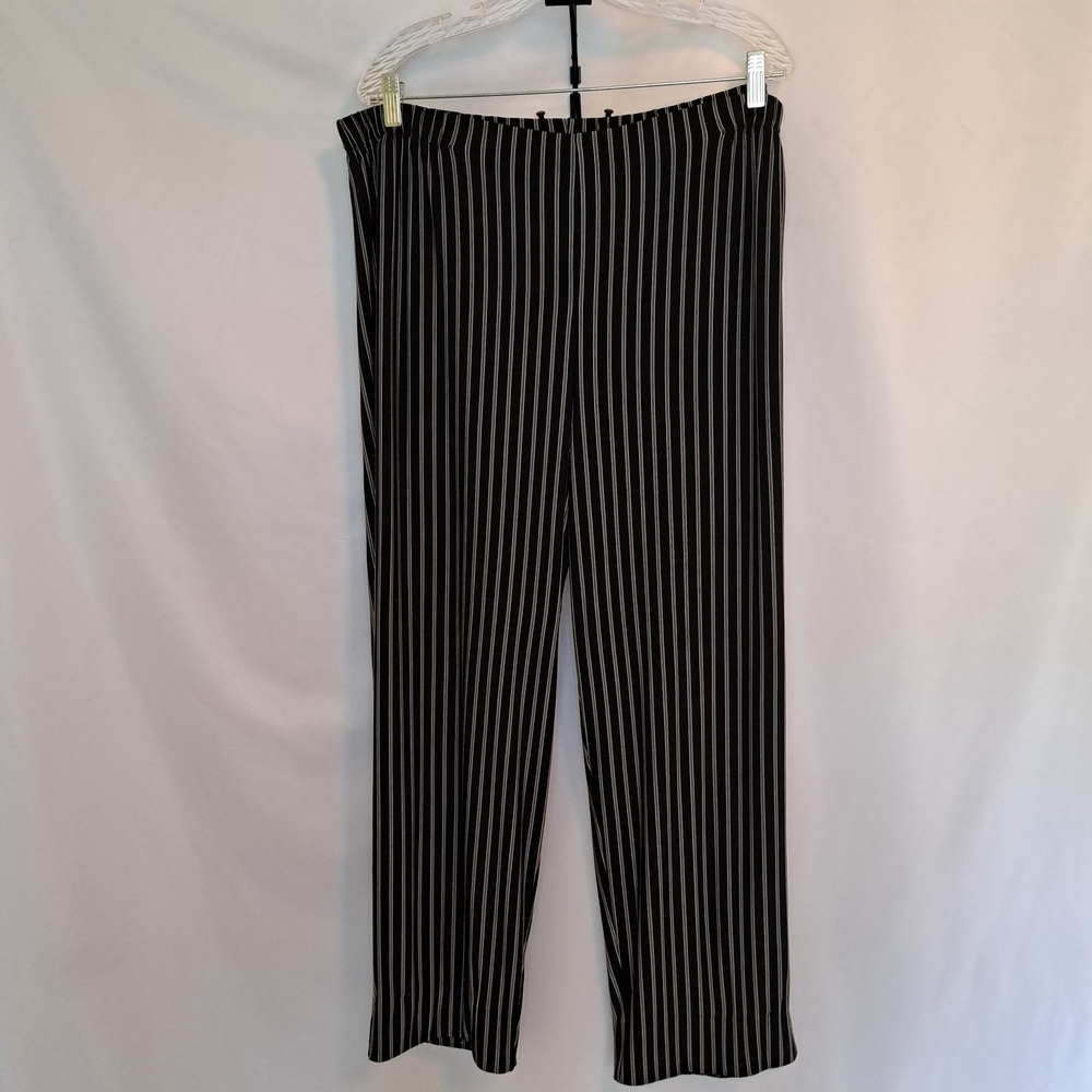 Laura Ashley WOMENS Black and White Striped Dress Pants plus Size 1x #17